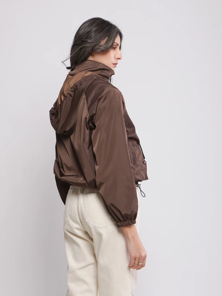 VESTE COUPE-VENT A CAPUCHE