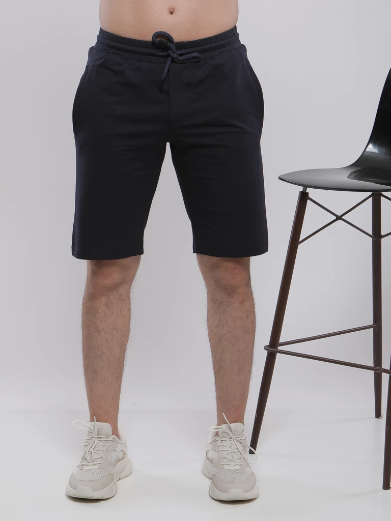 SHORT AVEC DEUX POCHES A ZIP