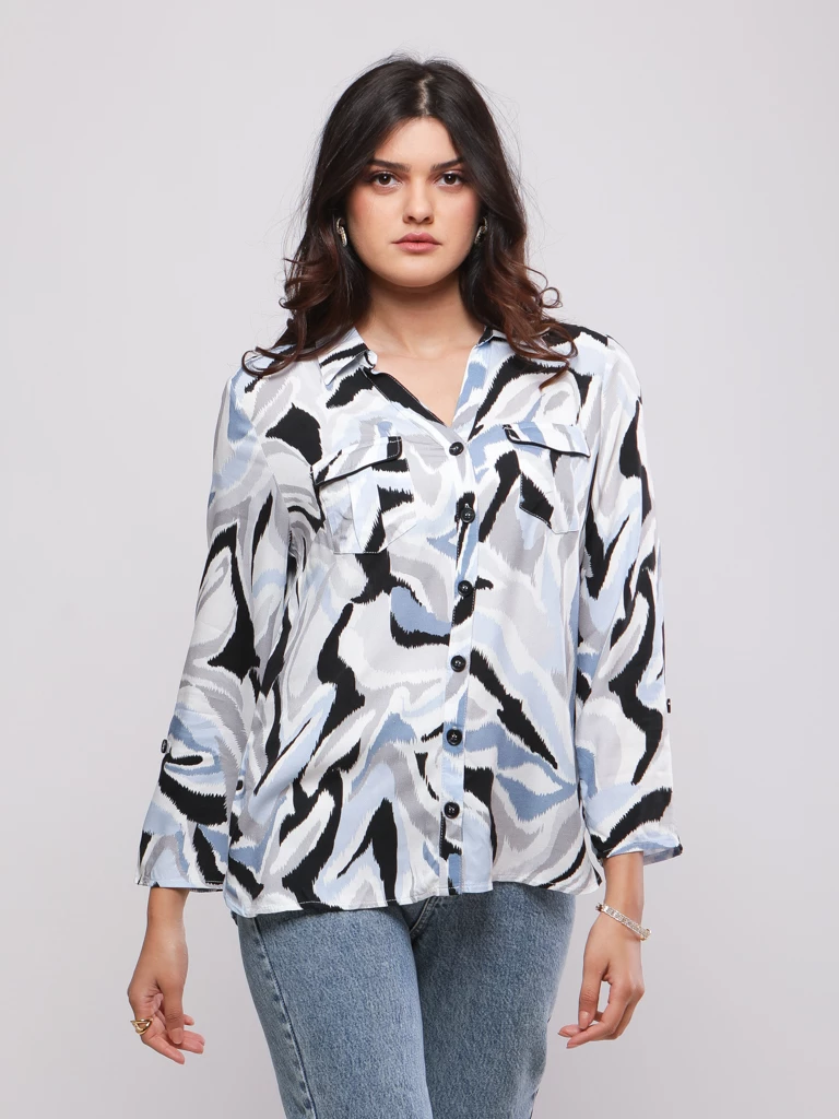 CHEMISE IMPRIME A POCHES PLAQUEES