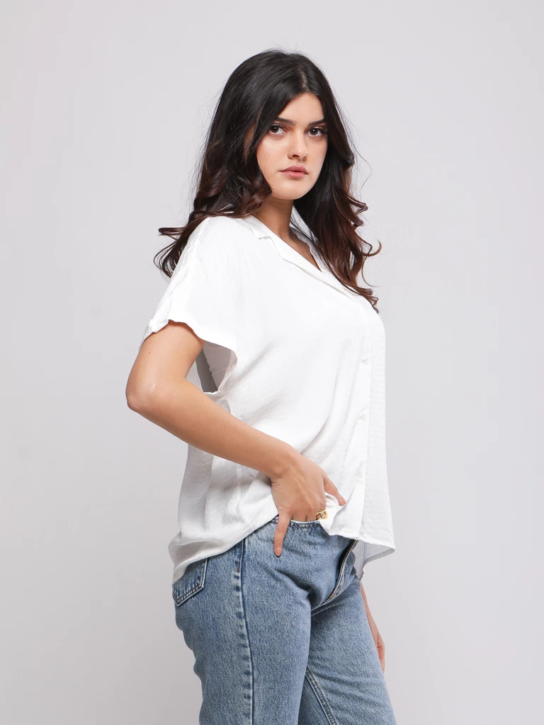 CHEMISE FLUIDE À COL REVERS