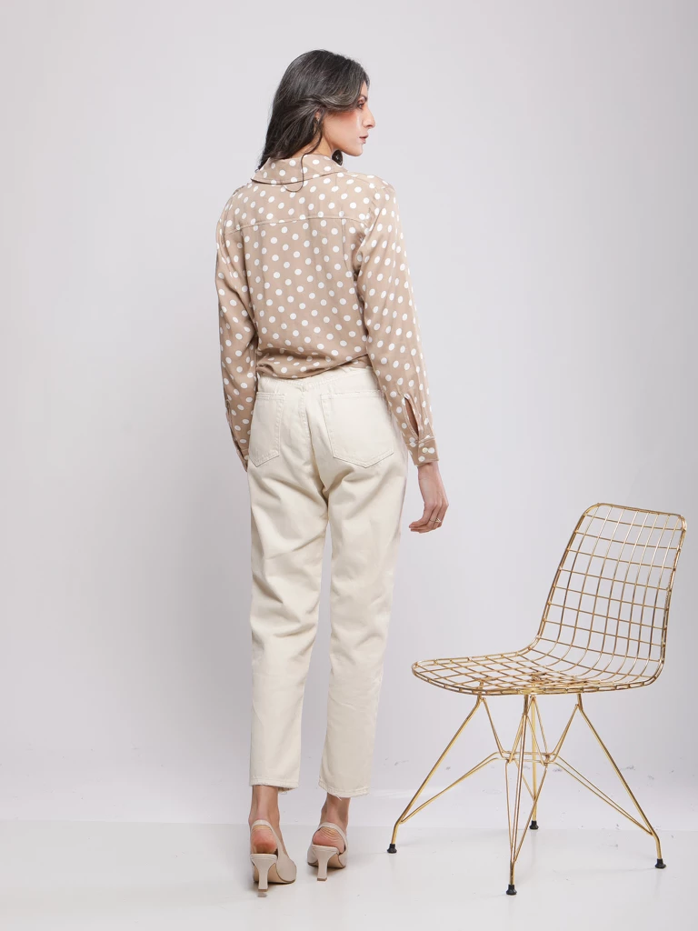 CHEMISE A POIS AVEC NŒUD A LA TAILLE