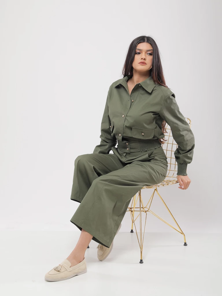 BLOUSON AJUSTÉ À TAILLE SMOKÉE