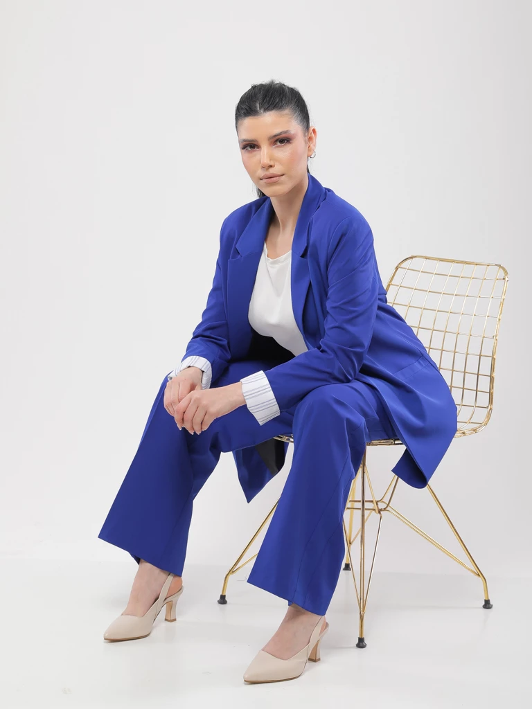 VESTE LONGUE À COUPE DROITE