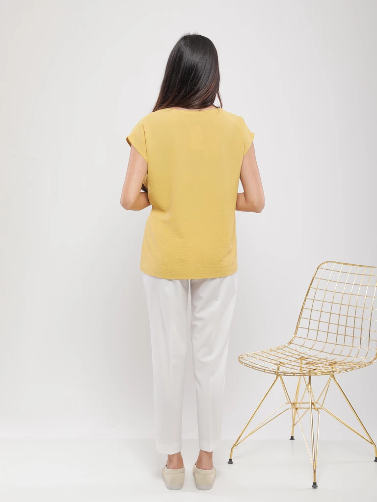 BLOUSE FLUIDE A MANCHES COURTES