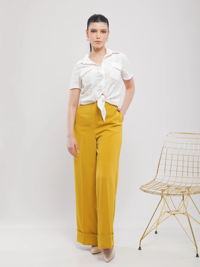 CHEMISE BRODÉE AVEC NŒUD À LA TAILLE