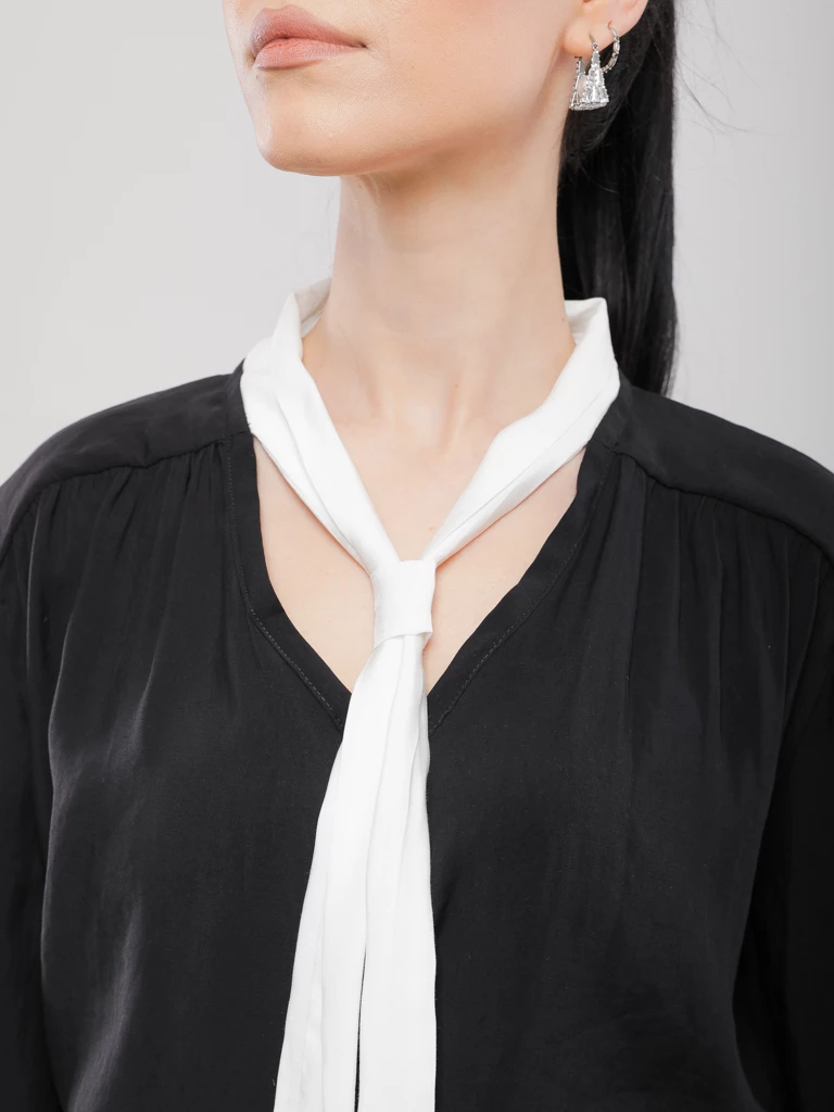 CHEMISE FLUIDE A FOULARD