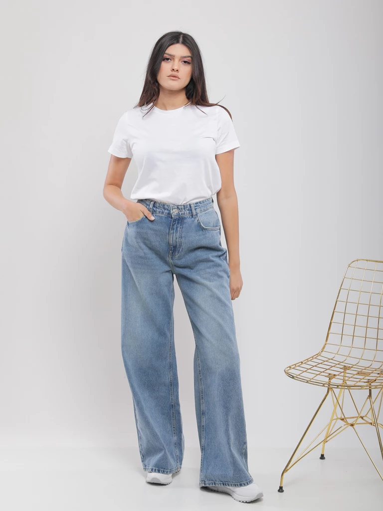 JEAN BAGGY DÉLAVÉ À COUPE LARGE