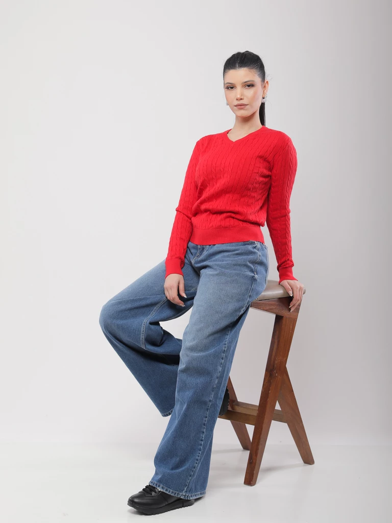 PULL EN MAILLE TORSADÉE COL V