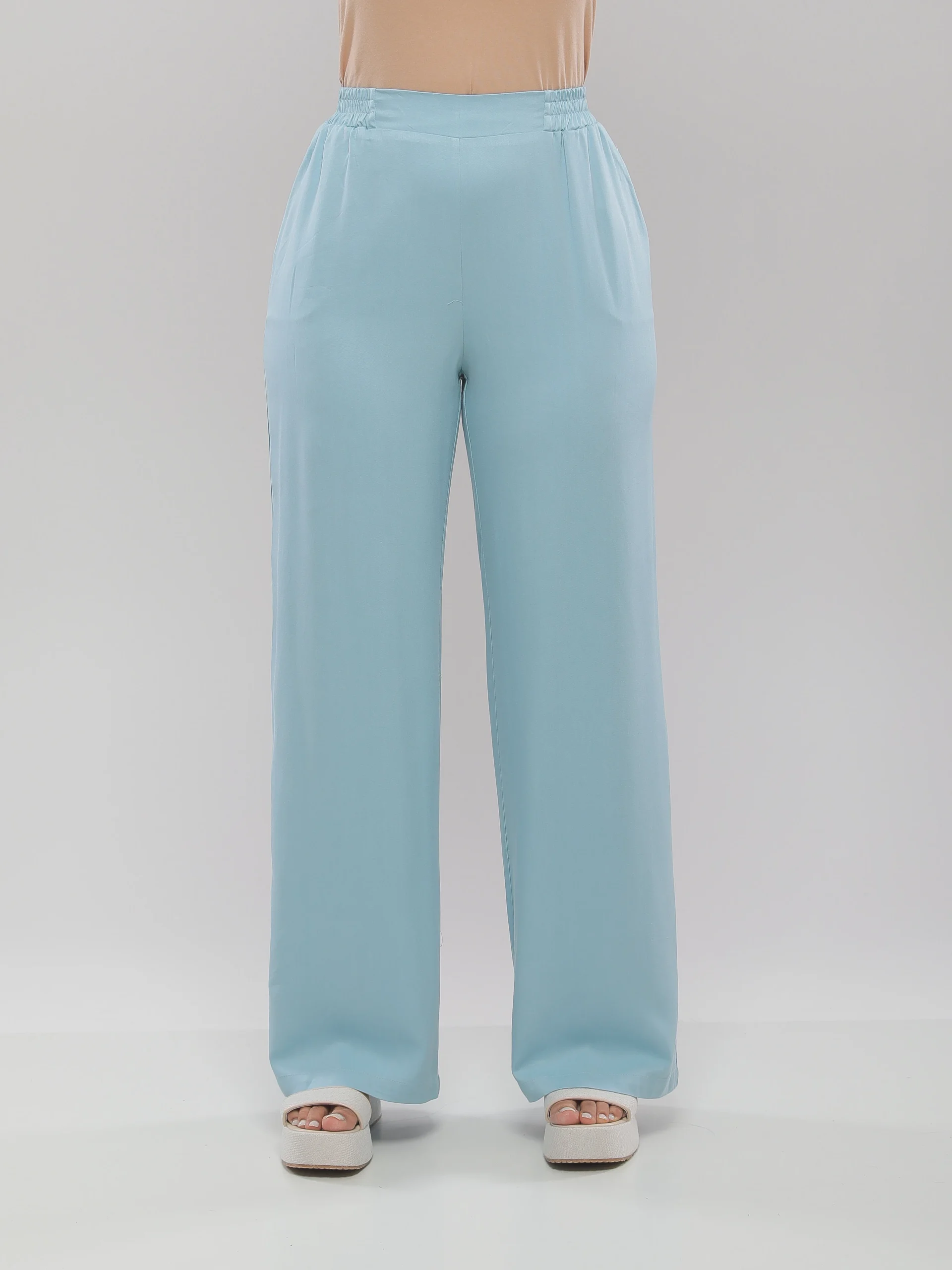PANTALON LARGE À COUPE CONFORTABLE