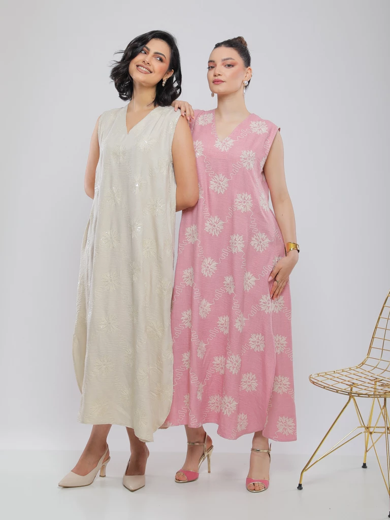 ROBE JEBBA LONGUE ÉLÉGANTE À MOTIFS BRODÉS