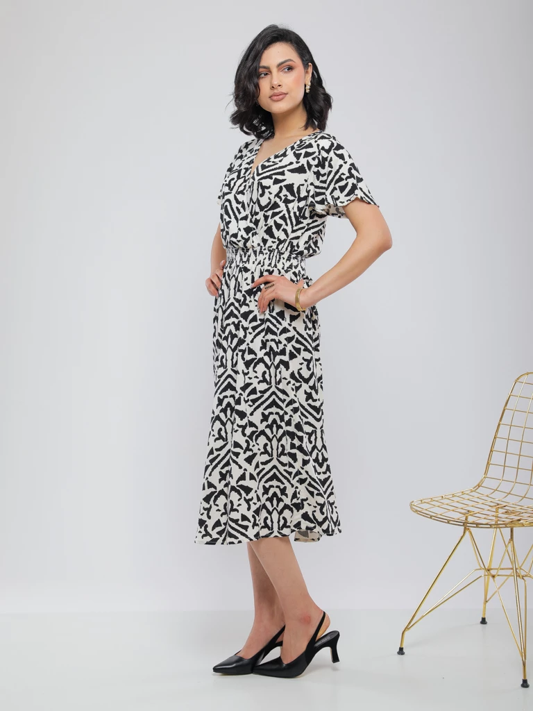 ROBE IMPRIMÉE LONGUE ET FLUIDE