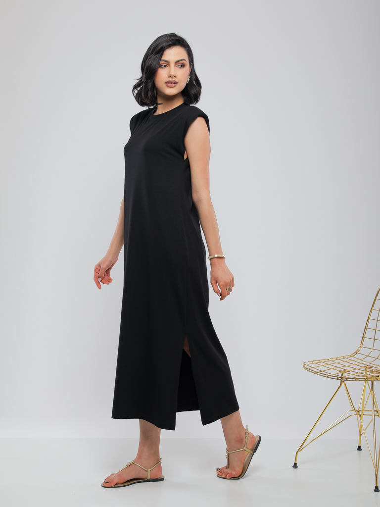 ROBE FLUIDE MINIMALISTE