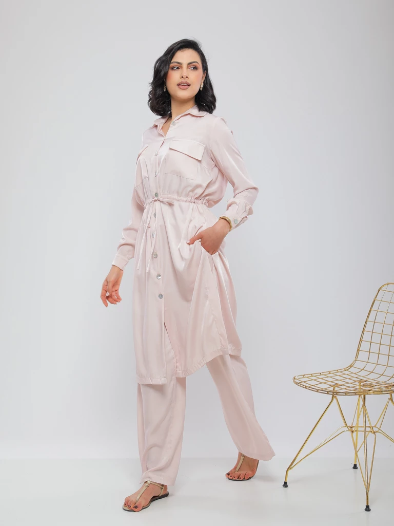 SET À CHEMISE LONGUE ET PANTALON LARGE