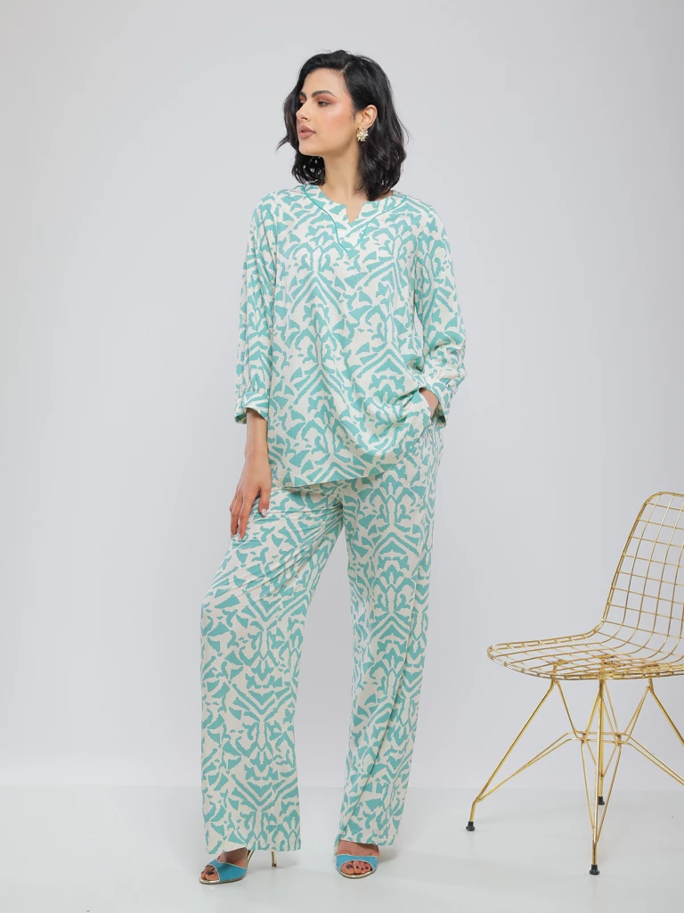 PANTALON IMPRIME LARGE À COUPE CONFORTABLE