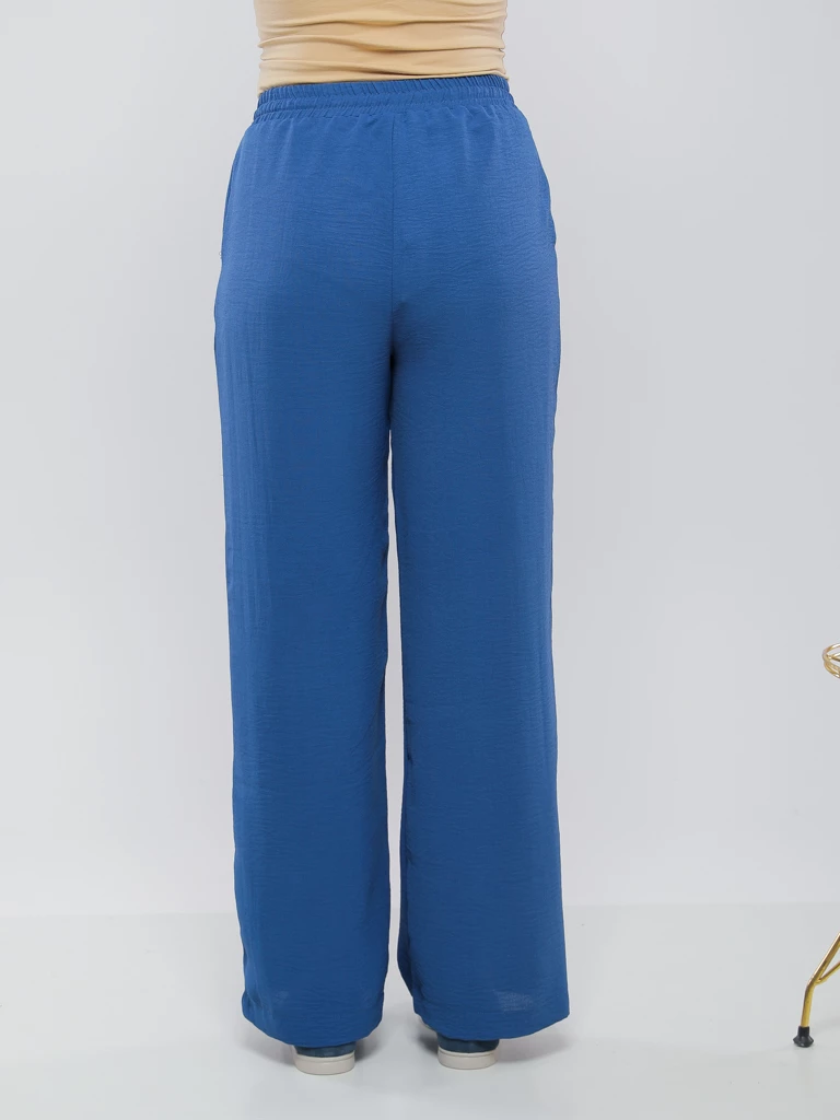 PANTALON FLUIDE À COUPE DROITE