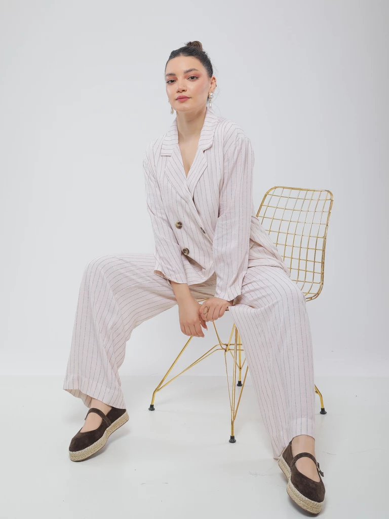 VESTE EN LIN RAYÉE DOUBLE BOUTONNAGE