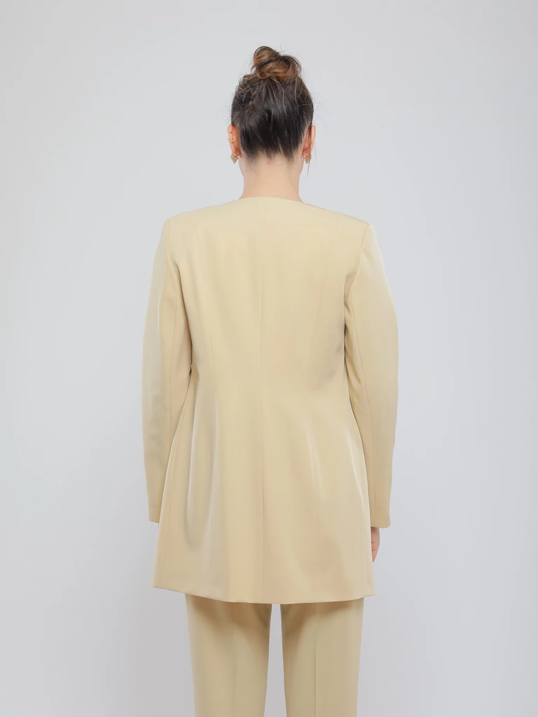 VESTE LONGUE FESTONNÉE