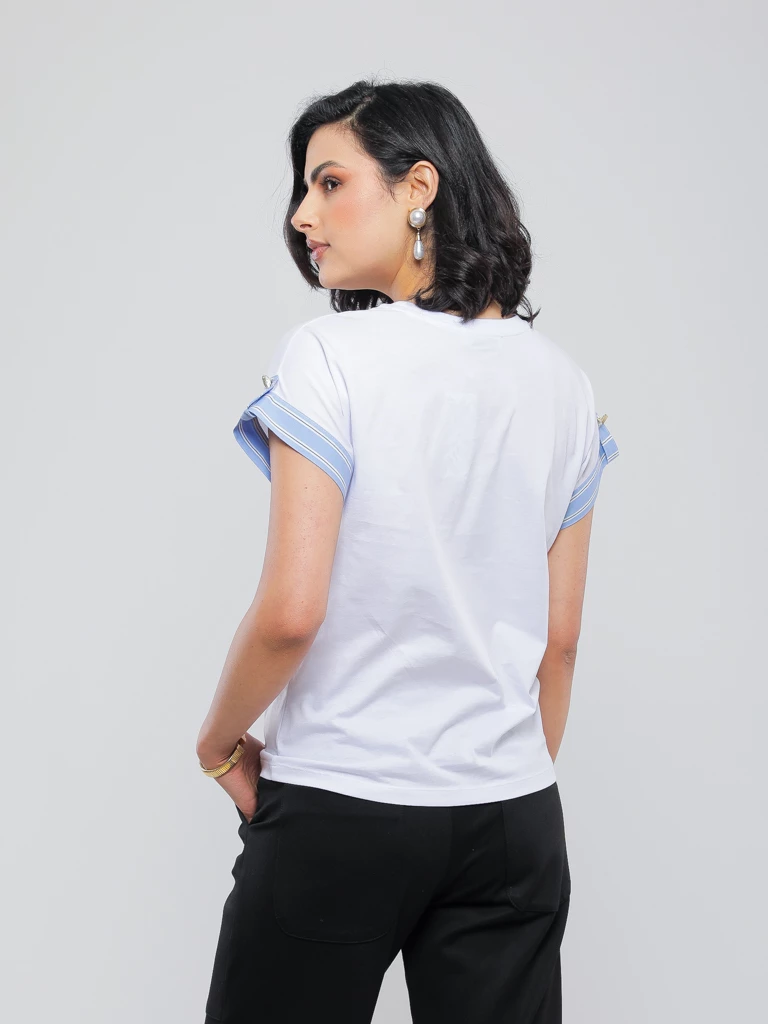 T-SHIRT À MANCHES COURTES AVEC REVERS RAYÉS