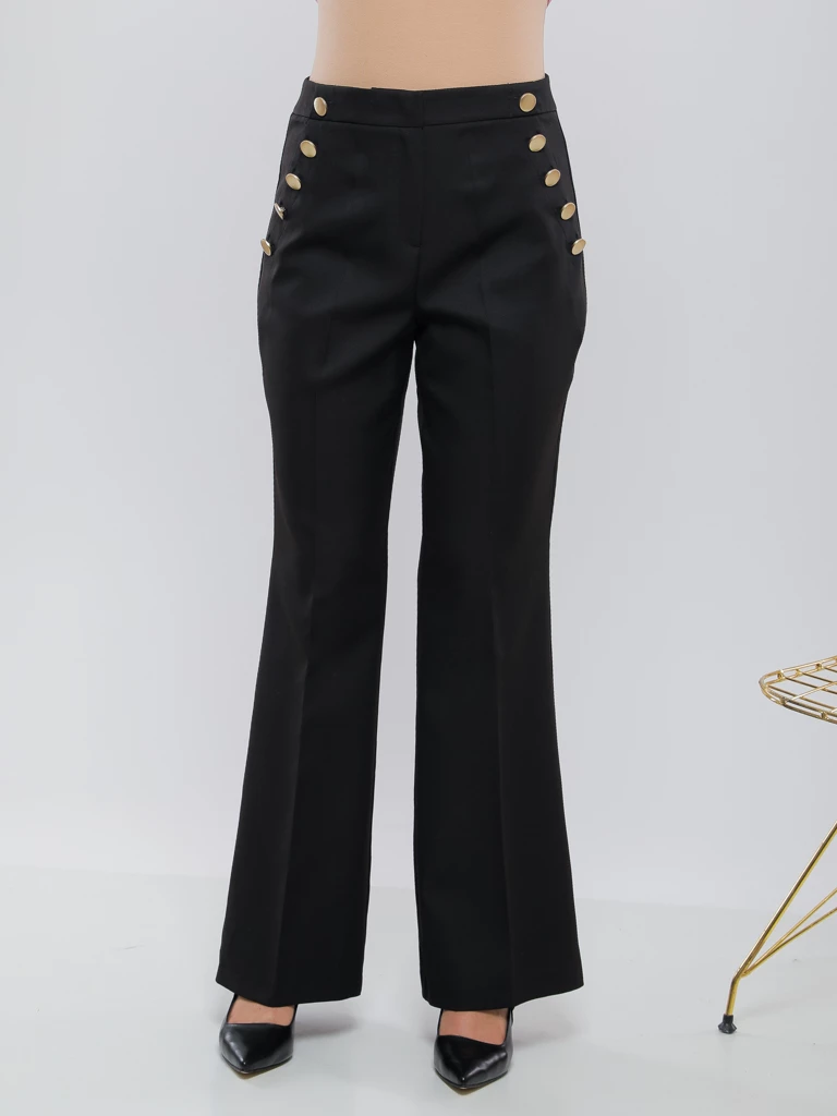 PANTALON LARGE À BOUTONS DORÉS