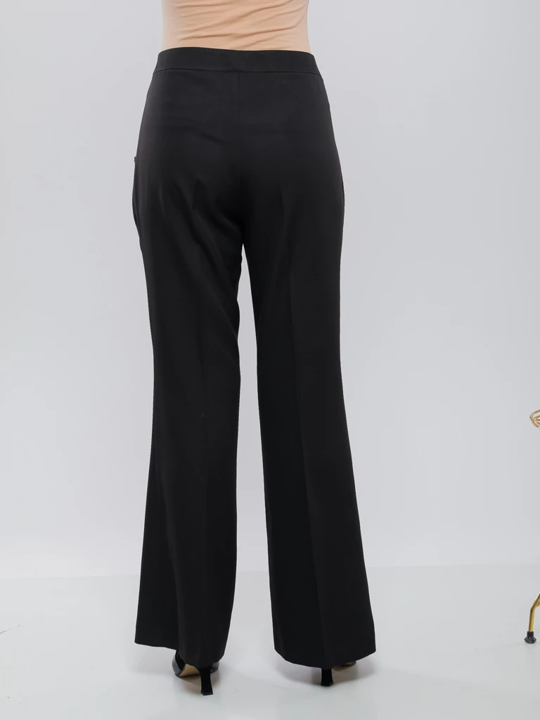 PANTALON LARGE À BOUTONS DORÉS