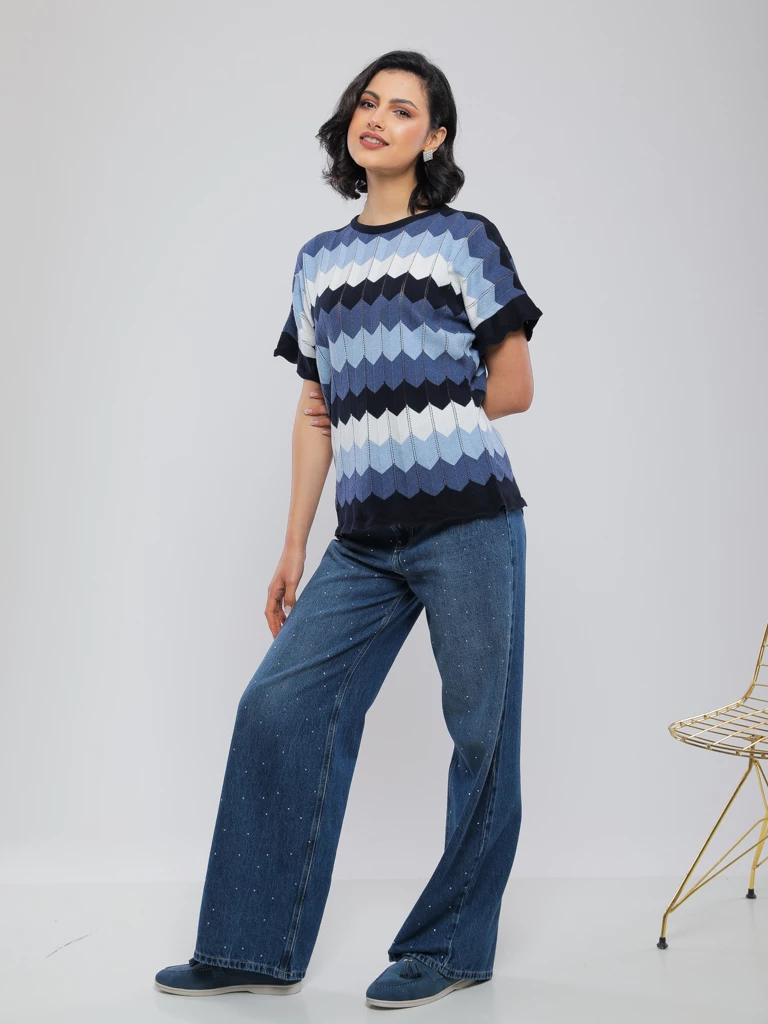 PULL EN MAILLE CHEVRON GRAPHIQUE MULTICOLORE
