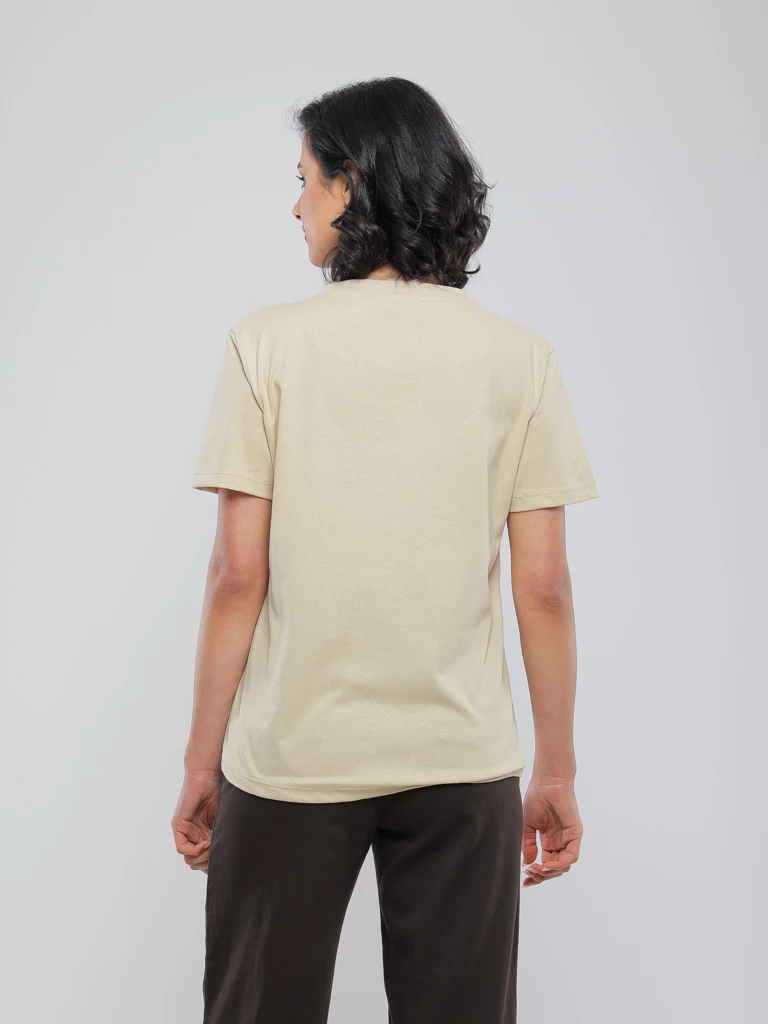 T-SHIRT BASIQUE A COL V