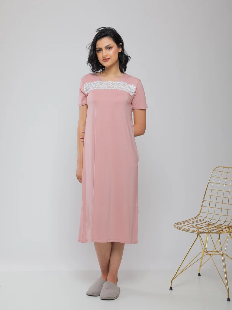 CHEMISE DE NUIT MI-LONGUE AVEC BANDE EN DENTELLE
