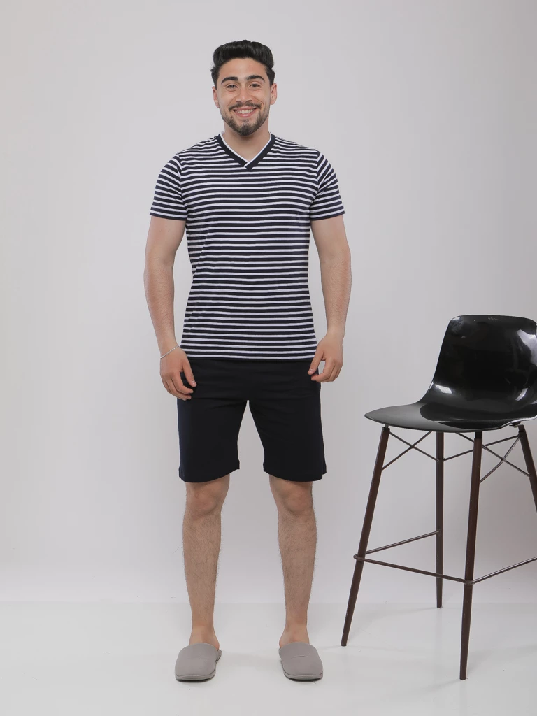 PYJAMA-SHORT A RAYURES COL EN V