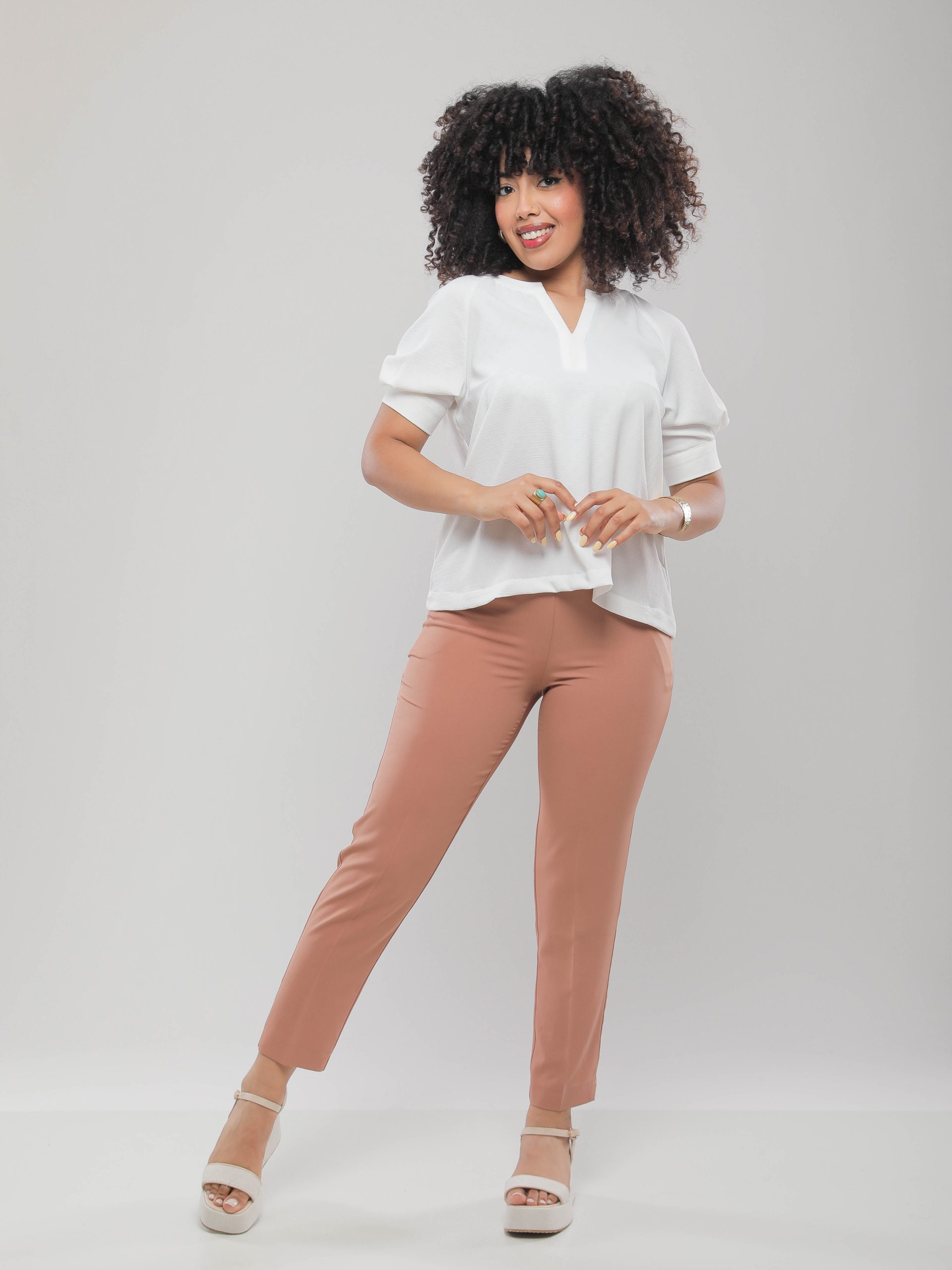 BLOUSE AMPLE EN TISSU LÉGER