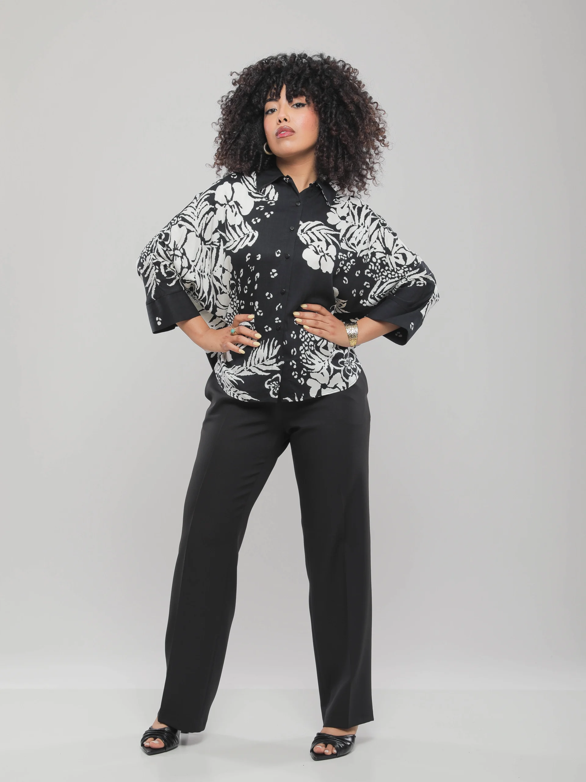 CHEMISE A MANCHES LONGUES