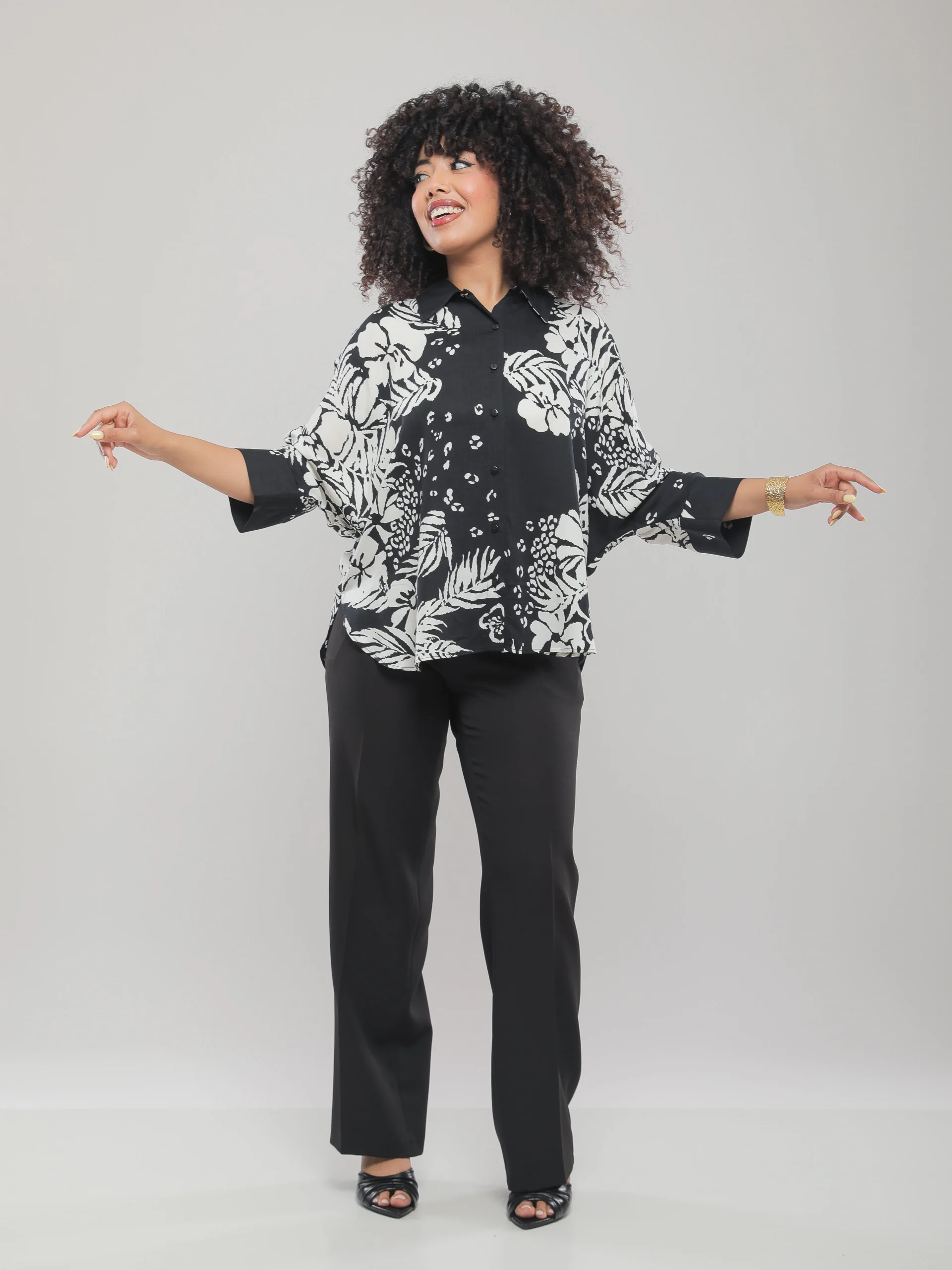 CHEMISE A MANCHES LONGUES