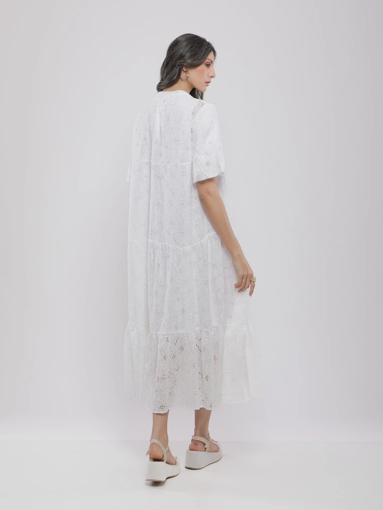 ROBE LONGUE EN BRODERIE ANGLAISE