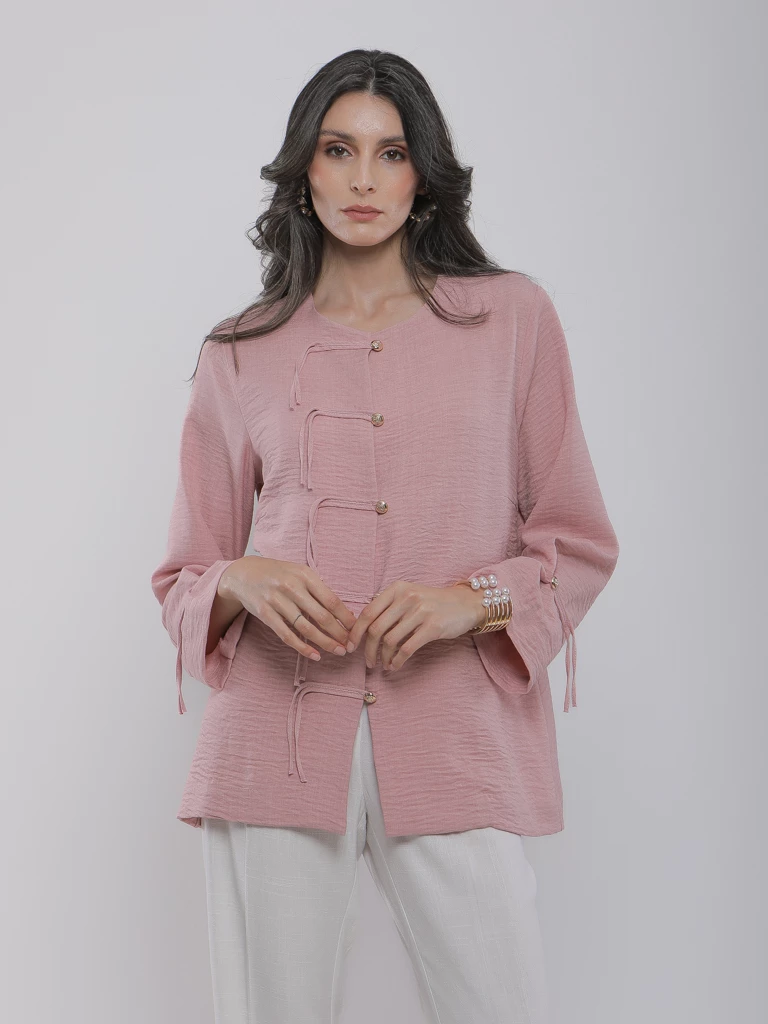 CHEMISE LÉGÈRE À COUPE DROITE ET MANCHES LONGUES
