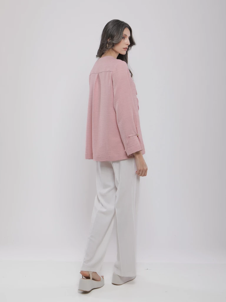 CHEMISE DROITE À BOUTONS DORÉS