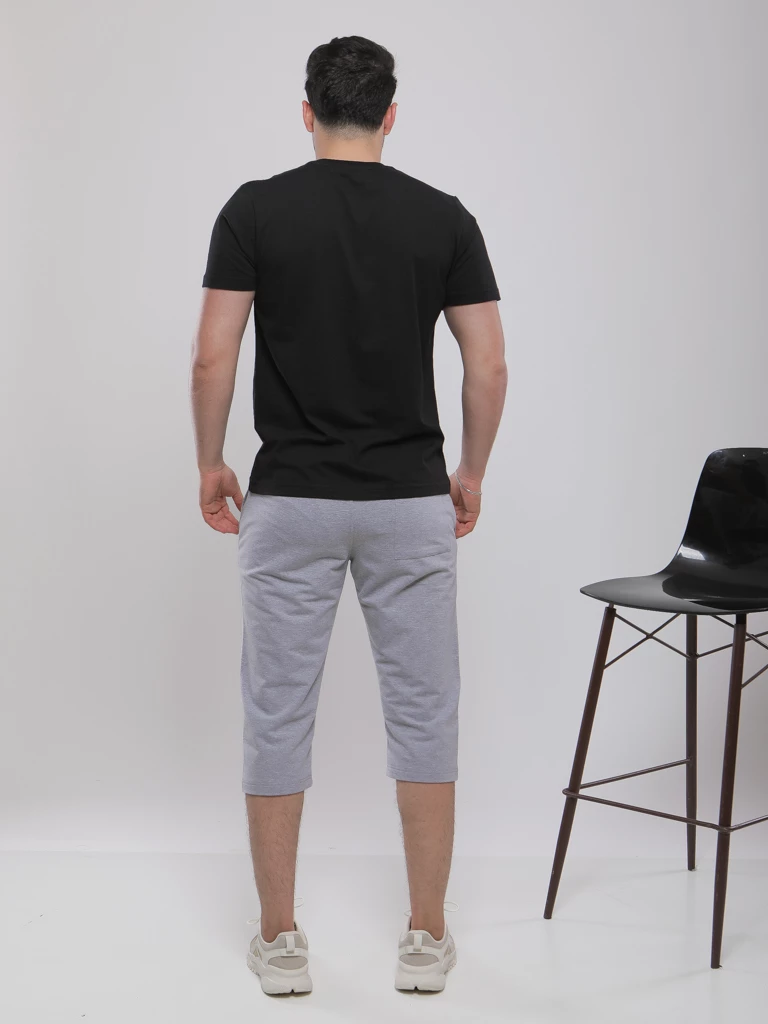 T-SHIRT BASIQUE EN COTON À COL ROND