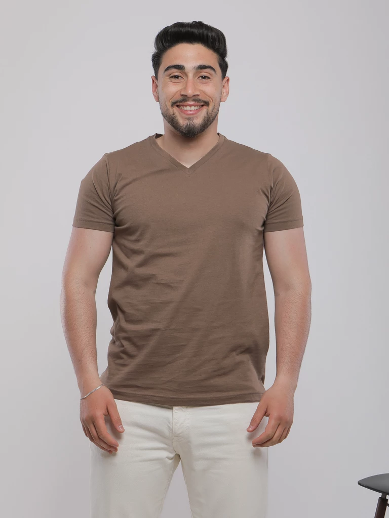 T-SHIRT EN COTON À COL V