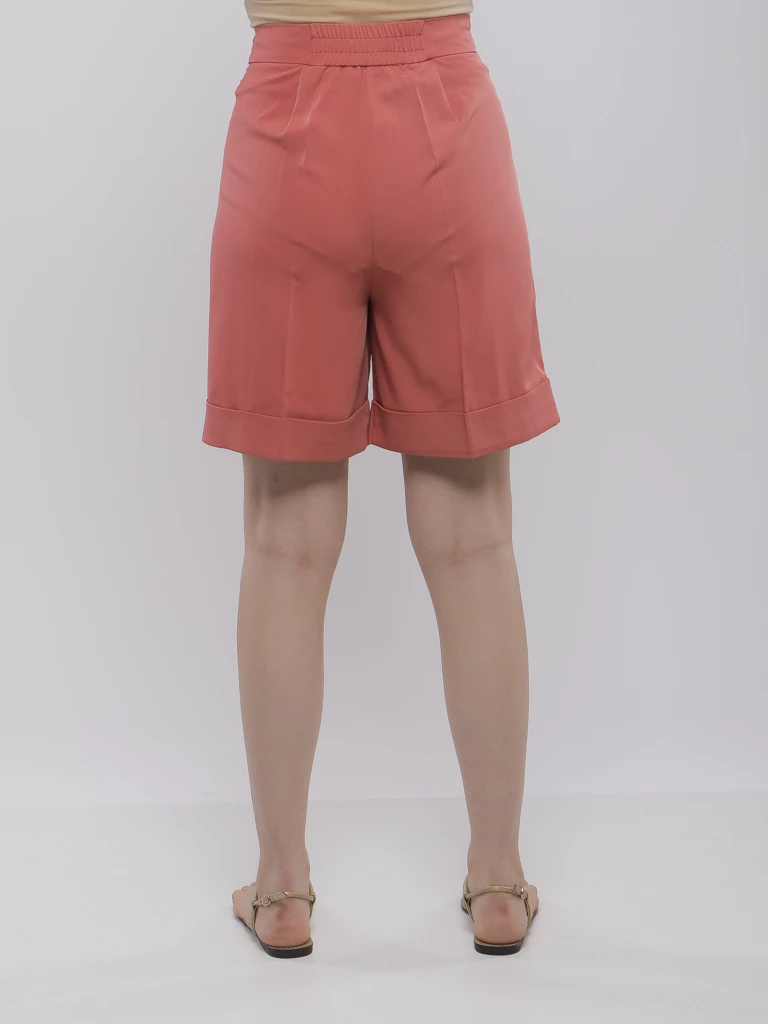 ENSEMBLE CHEMISE COURTE ET SHORT À REVERS
