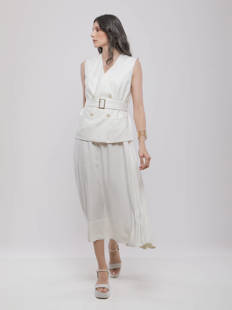 ROBE LONGUE AVEC VESTE SANS MANCHES CHIC