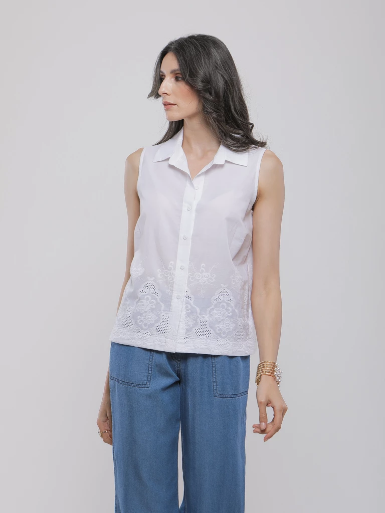 CHEMISE SANS MANCHES BRODÉE À COL CLASSIQUE