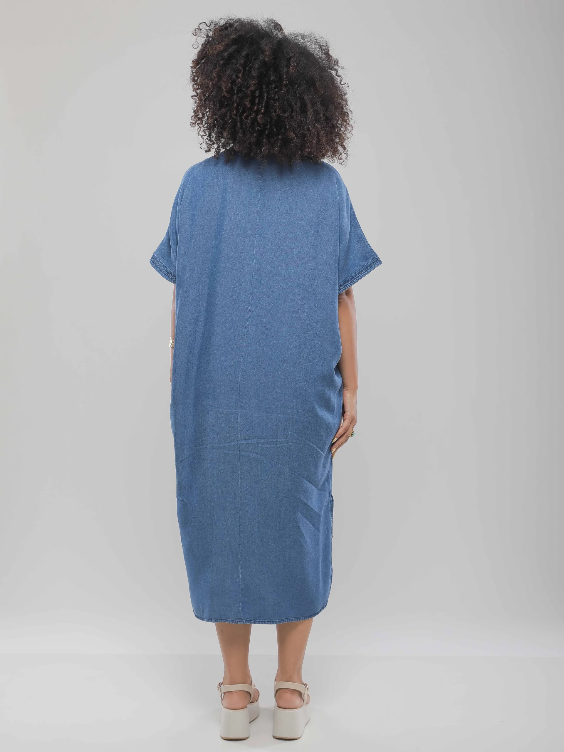 ROBE JEBBA LONGUE FLUIDE À COL V ET MOTIFS ÉLÉGANTS