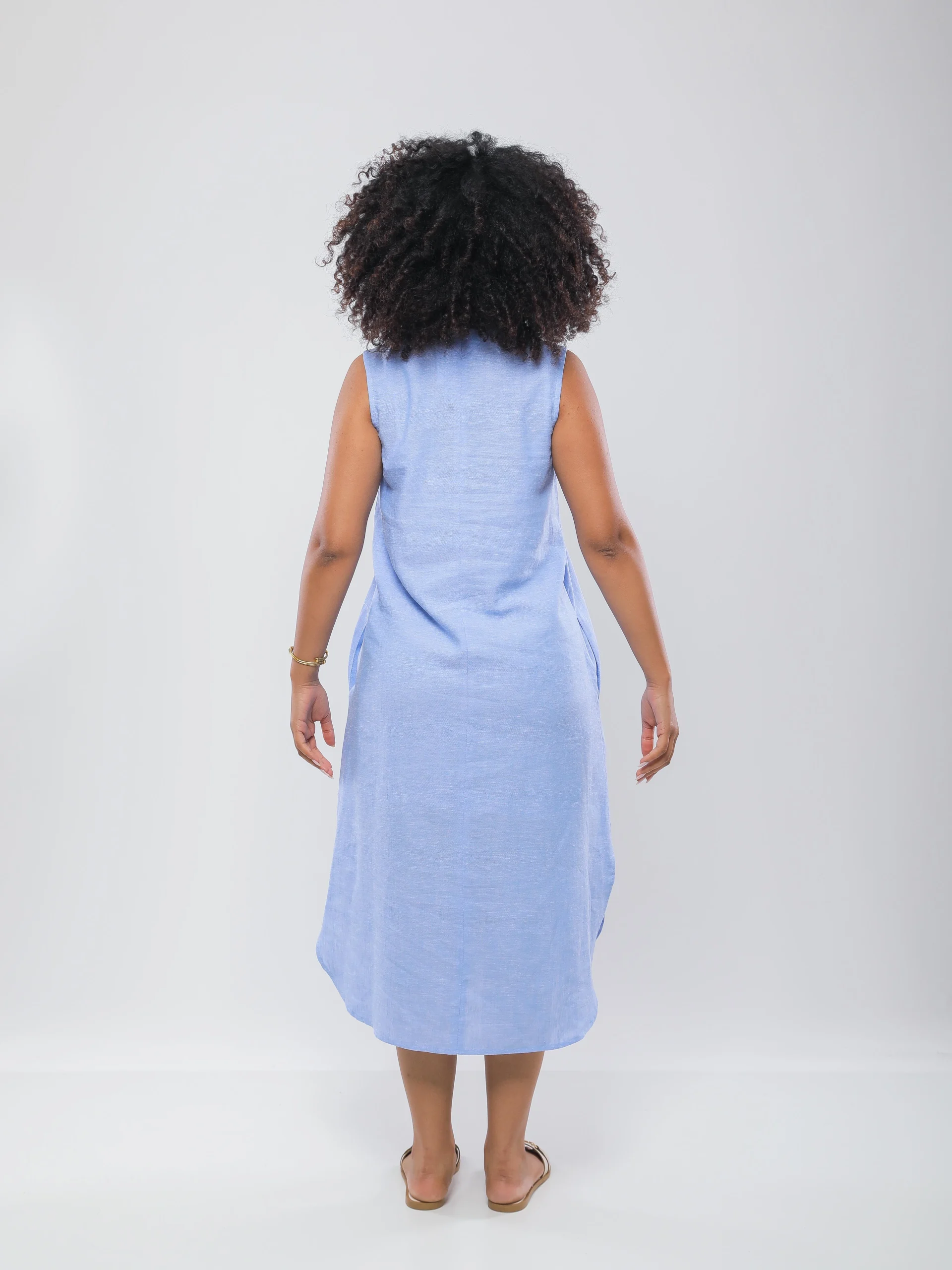 ROBE EN LIN MI-LONGUE
