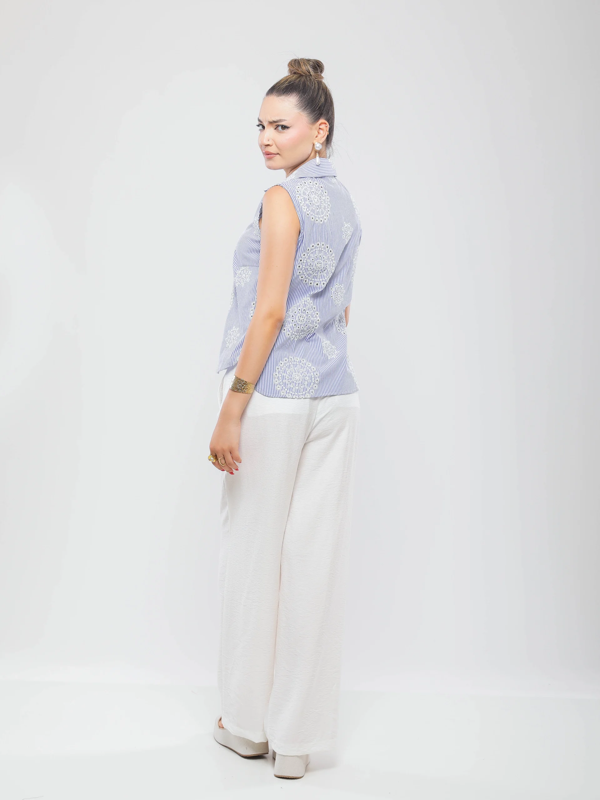 PANTALON LARGE À TAILLE ÉLASTIQUÉE