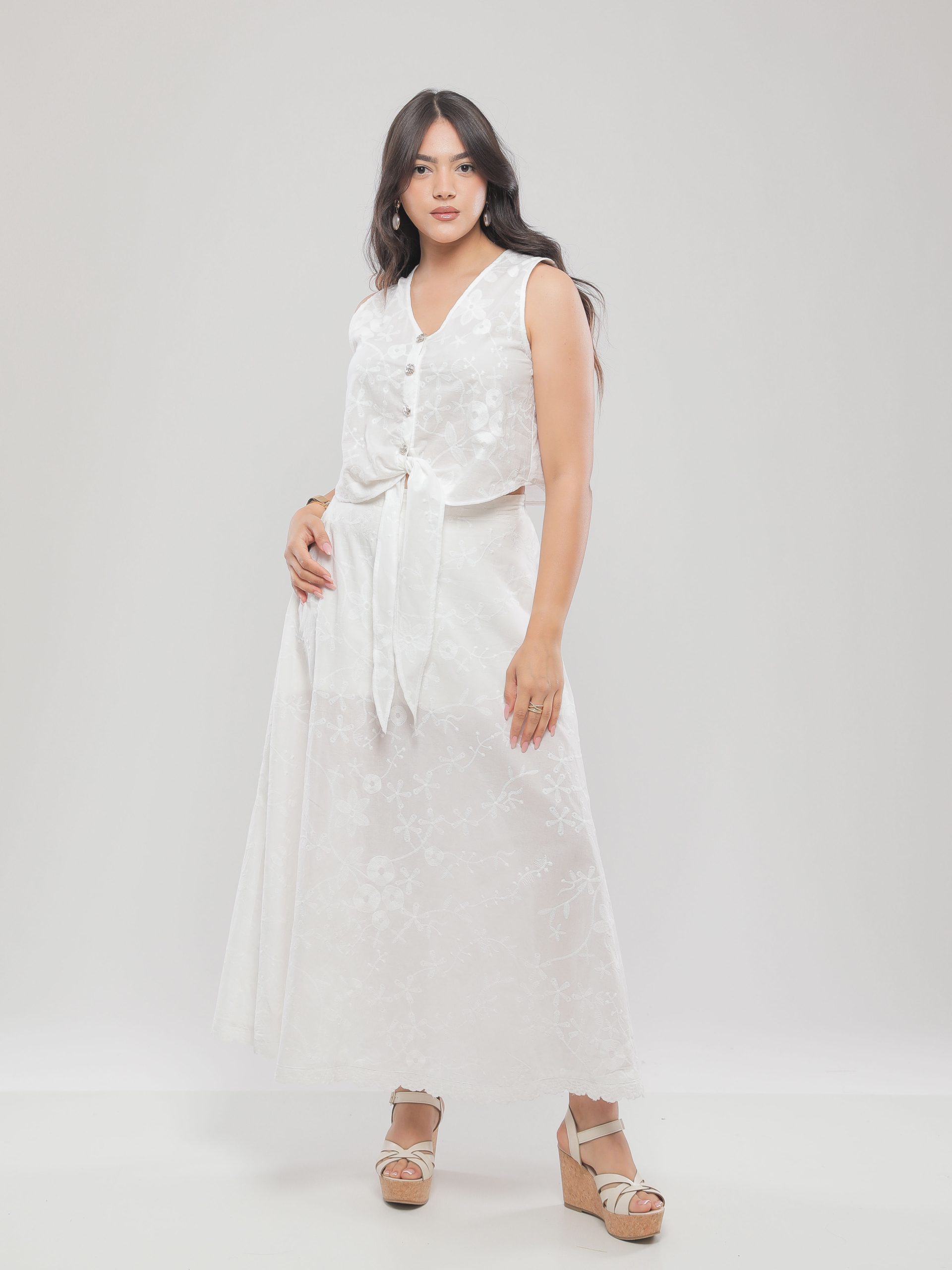 ENSEMBLE LONG EN DENTELLE FLORALE ÉLÉGANT