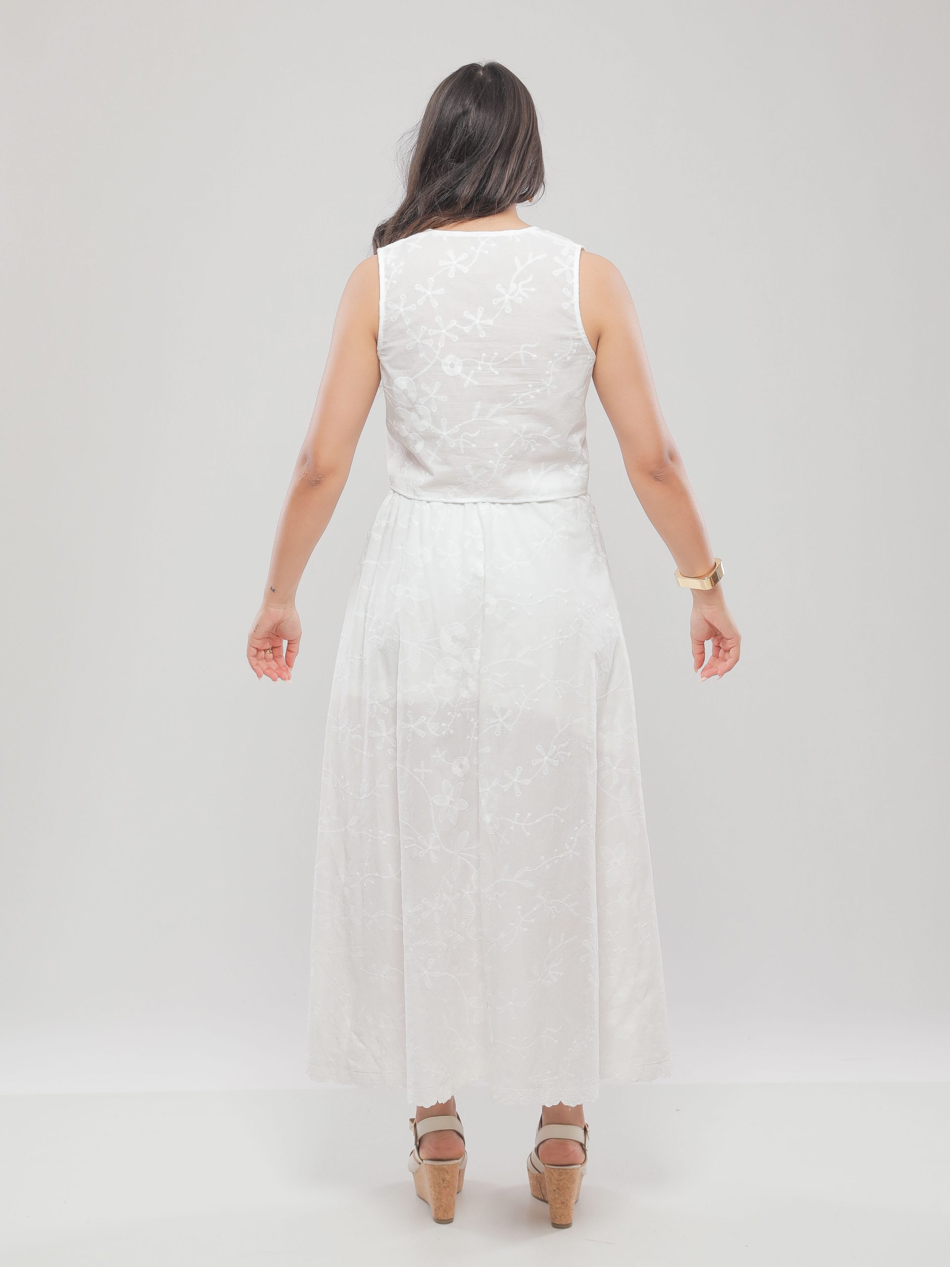 ENSEMBLE LONG EN DENTELLE FLORALE ÉLÉGANT