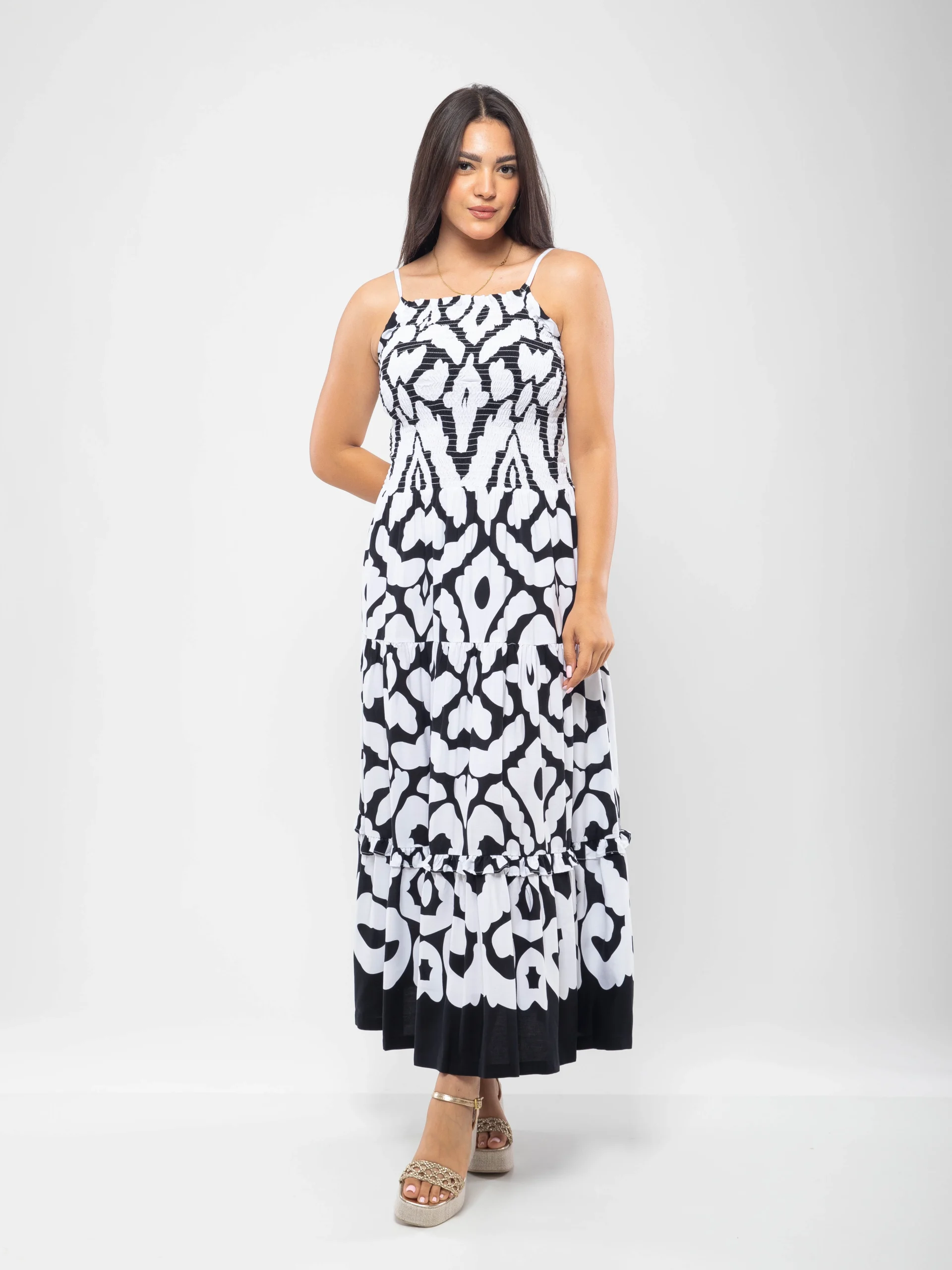 ROBE À BRETELLES AVEC SMOCK