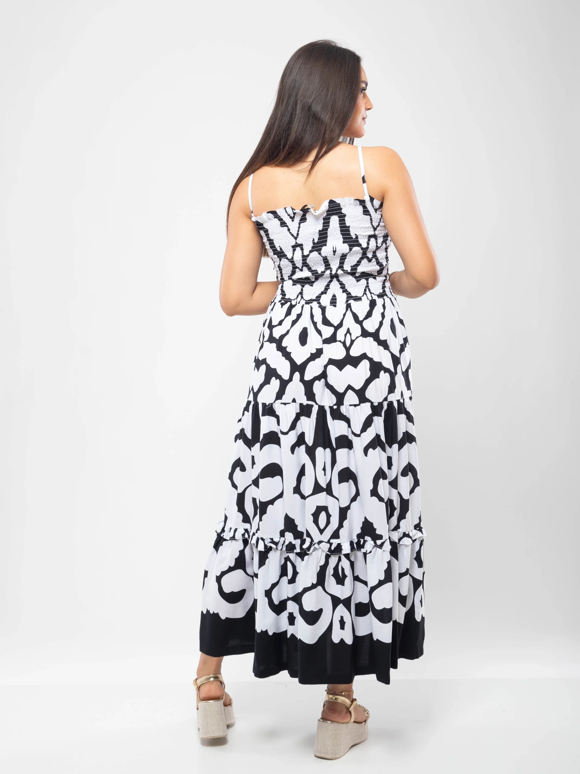 ROBE À BRETELLES AVEC SMOCK