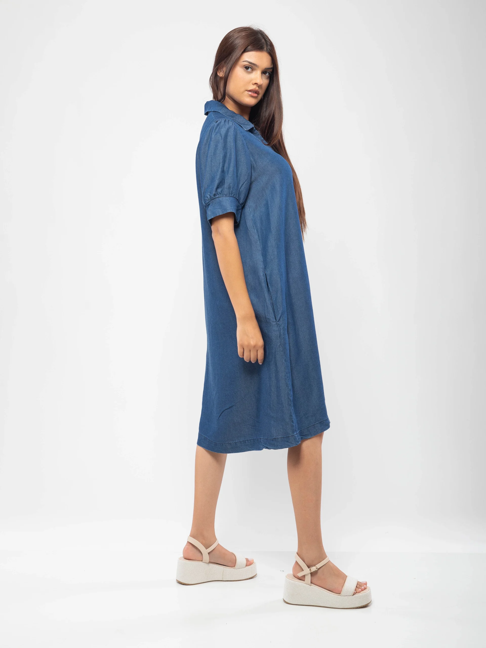 ROBE TENCEL LÉGÈRE À COL V ET MANCHES BALLON