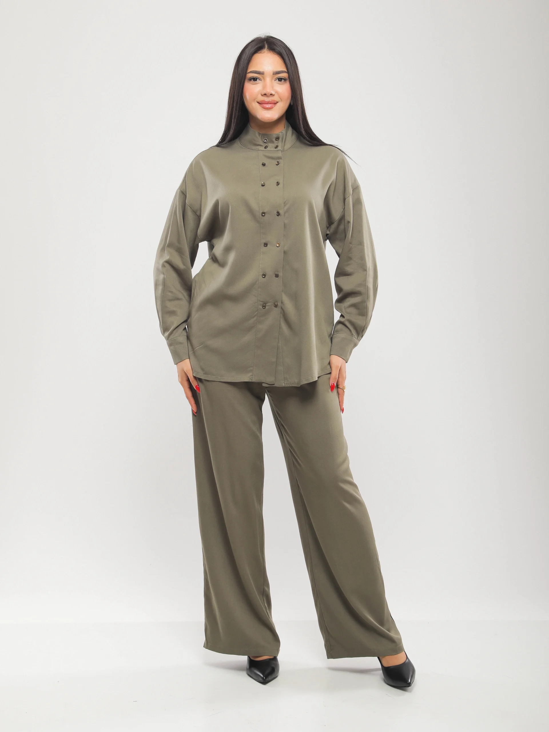 CHEMISE LONGUE À COL MONTANT