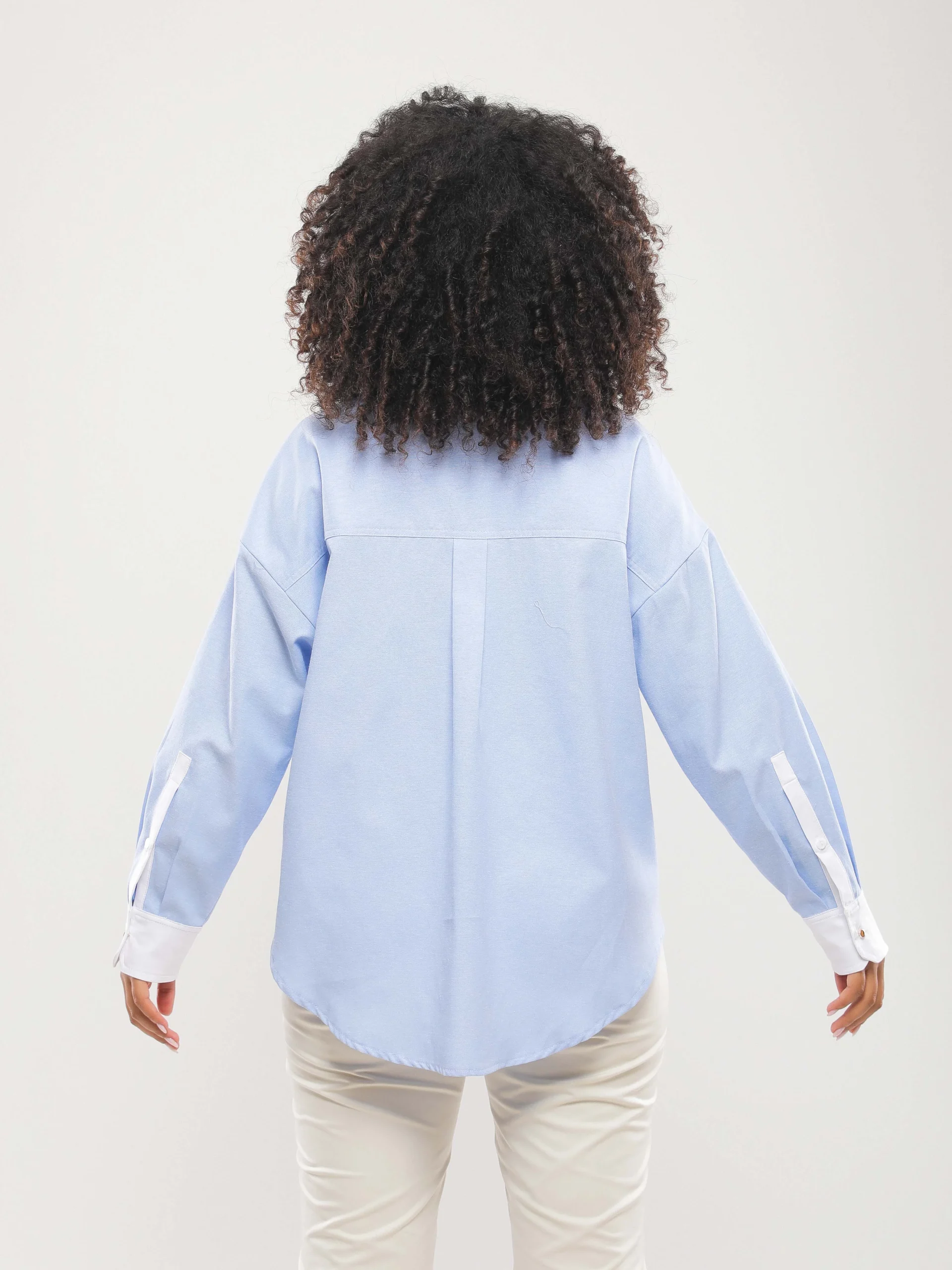 CHEMISE OVERSIZE À COL CLASSIQUE