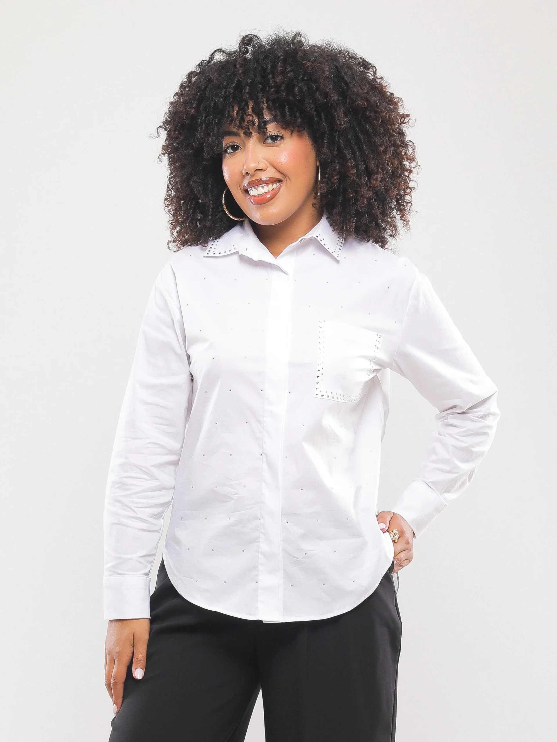 CHEMISE EN POPELINE À DÉTAILS CRISTAUX